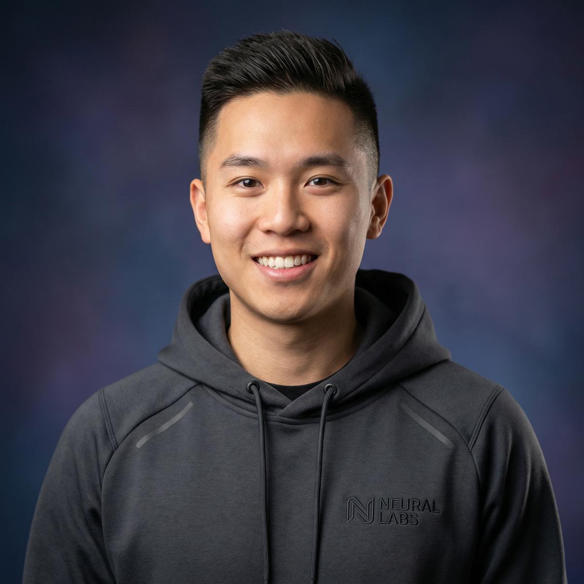 母狗 AI技术总监李浩然